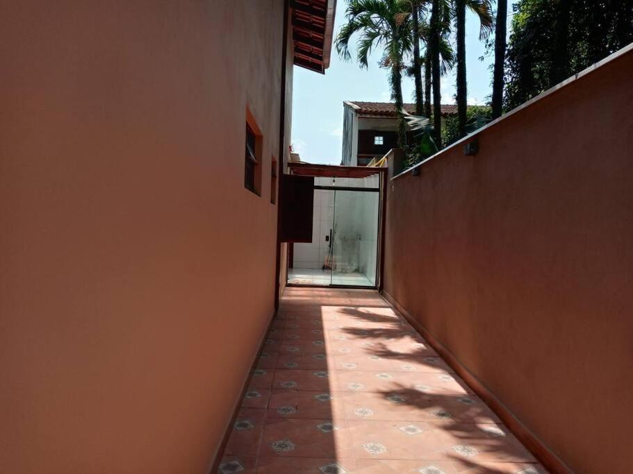 Casa Estilo Minimalista Em Ubatuba Villa Luaran gambar